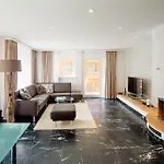 Bacchus Apartment *